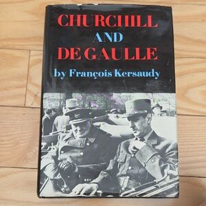 Churchill and De Gaulle by François Kersaudy - Black, Red, Blue Cover